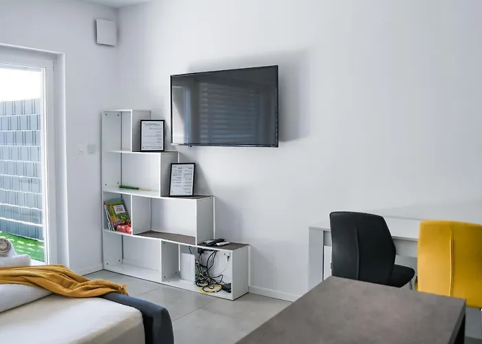 Apartment Point Zero *